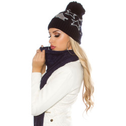 Pletená dámská čepice Koucla černá s hvězdičkami
