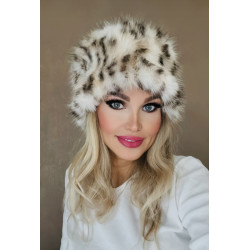 Kožešinová čepice imitace leoparda