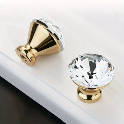 Nábytková knopka / skleněná úchytka na nábytek / zásuvky - tvar diamant průměr 3 cm zlatá