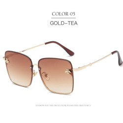 Dámské sluneční brýle hranaté hnědé