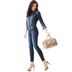 Guess kabelka Logo Sport béžovo hnědá