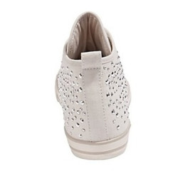 Dámská vycházková kotníková obuv GUESS Joan smetanově bílé tenisky