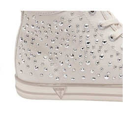 Dámská vycházková kotníková obuv GUESS Joan smetanově bílé tenisky