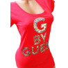 Červené dámské tričko G by GUESS ze 100% bavlny. ✨ Kulatý výstřih, nápis z flitrů a maximální pohodlí pro každý den! ❤️
