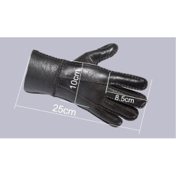 dámské zimní rukavice černé barvy z jehněčí kůže s kožešinkou